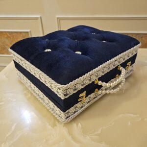 Premium Large Size Quran with Premium Box - Image 6