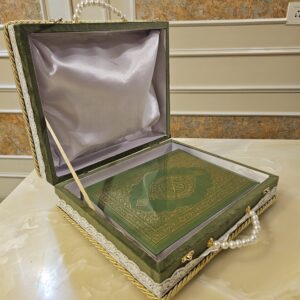 Premium Large Size Quran with Premium Box - Image 13